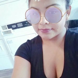 Meet your Posher, Araceli